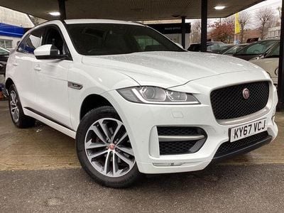 Usado Jaguar F-Pace R-Sport 180 HP (132 kW) 2017 Branco SUV