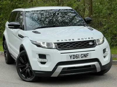 Begagnad Land Rover Range Rover evoque Dynamic 190 HK (139 kW) 2011 Vit Kombi
