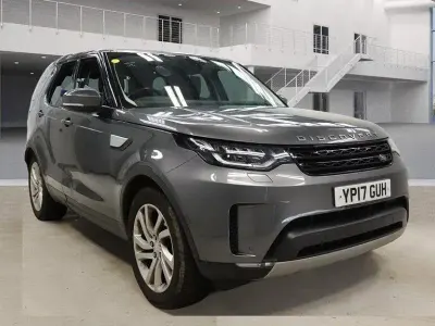 Used Land Rover Discovery 5