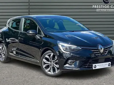Used Renault Clio Version S 90 HP (66 kW) 2022 Hatchback