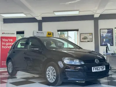 Used VW Golf VII S 105 HP (77 kW) 2013 Black Hatchback