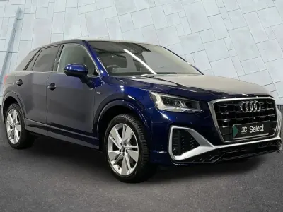 Usado Audi Q2 S-Line 147 HP (108 kW) 2021 Azul SUV