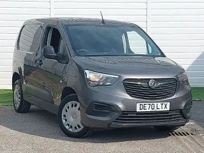 Used Vauxhall Combo Sportive 100 HP (73 kW) 2020 Grey MPV