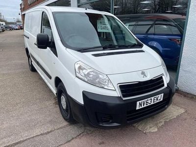 Used Peugeot Expert 90 HP (66 kW) 2013 White Van