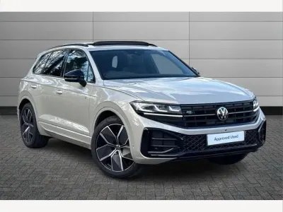 Nowe VW Touareg Black Edition 286 KM (210 kW) 2026 Beżowy SUV