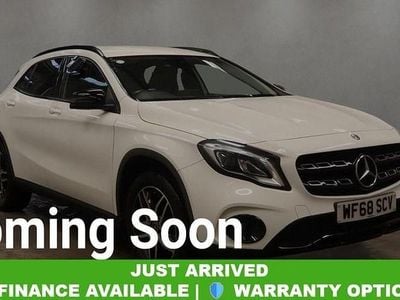 Used Mercedes GLA180 Urban 122 HP (89 kW) 2018 White SUV