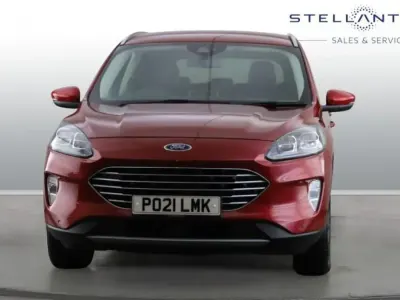 Used Ford Kuga Titanium 187 HP (137 kW) 2021 Red SUV