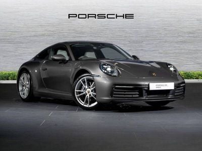 Porsche 911 Carrera 4