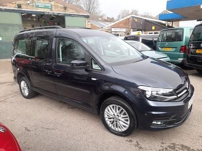 Used VW Caddy Maxi Life 122 HP (89 kW) 2020 Blue MPV