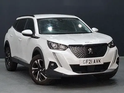 Used Peugeot 2008 Allure Premium 131 HP (96 kW) 2021 White SUV