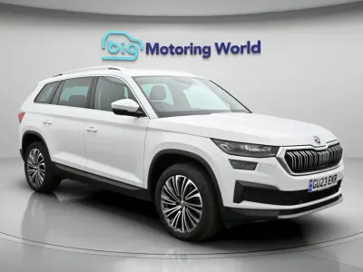 Used Skoda Kodiaq SE L Executive 150 HP (110 kW) 2023 White SUV
