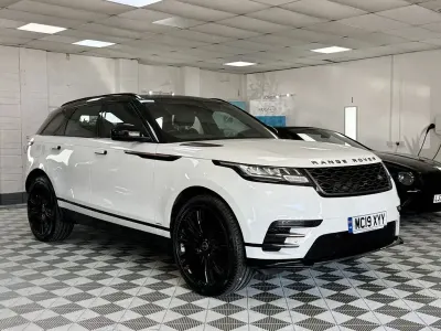 Used Land Rover Range Rover Velar R-Dynamic 180 HP (132 kW) 2019 White SUV