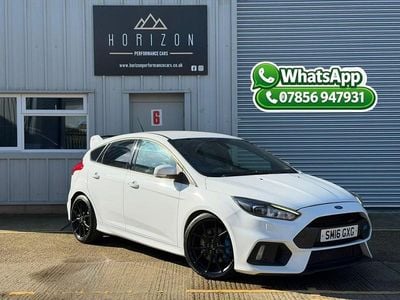 Used Ford Focus RS 350 HP (257 kW) 2016 White Hatchback