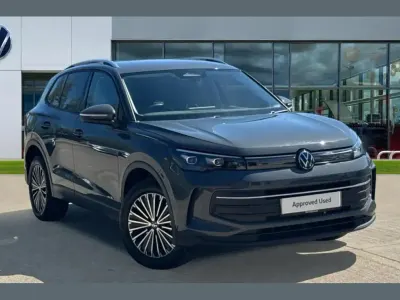 Używany VW Tiguan Match 200 KM (147 kW) 2025 Szary SUV