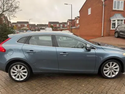 Begagnad Volvo V40