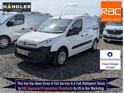 Used Citroën Berlingo 75 HP (55 kW) 2016 White MPV
