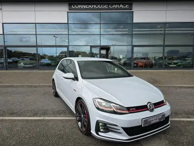 Usado VW Golf VII GTI 2018 Prateado Citadino