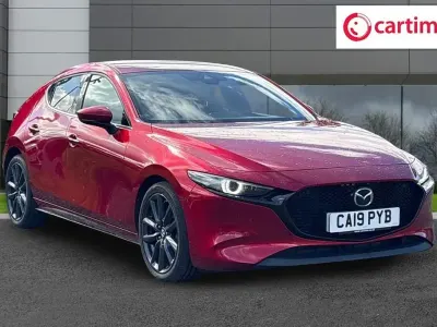 Begagnad Mazda 3 Inclusive 122 HK (89 kW) 2019 Röd Halvkombi