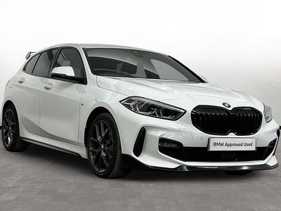 Used BMW 118 M Sport 134 HP (98 kW) 2023 White Hatchback