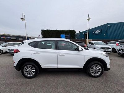 Used Hyundai Tucson SE 136 HP (100 kW) 2018 Fusion white SUV