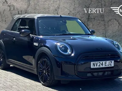 Usado Mini Cooper Cabriolet Exclusive 136 HP (100 kW) 2024 Other Cabrios
