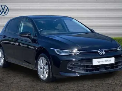 Second-hand VW Golf VIII 204 CP (150 kW) 2025