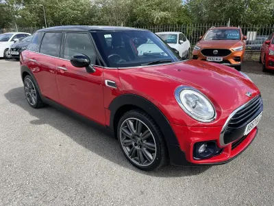 Used Mini Cooper Clubman 136 HP (100 kW) 2017 Red Estate