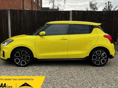 Usado Suzuki Swift Sport 140 HP (102 kW) 2018 Amarelo Citadino