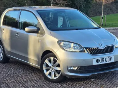 Usado Skoda Citigo SE L 2019 Plateado Utilitario