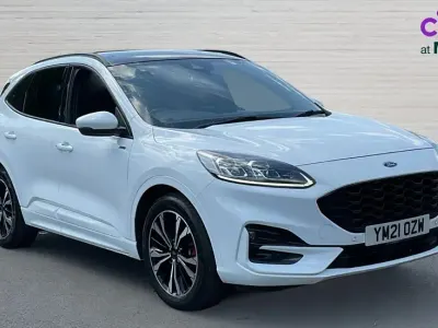 Used Ford Kuga ST-Line X 225 HP (165 kW) 2021 White SUV