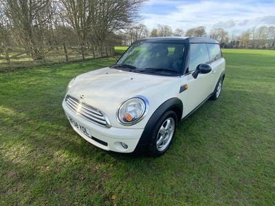 Used Mini Cooper Clubman 2009 White Estate