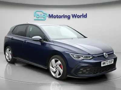 Second-hand VW Golf VIII GTE 245 CP (180 kW) 2023 Albastru Hatchback