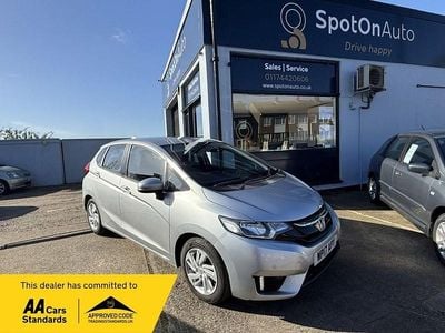 Used Honda Jazz SE 102 HP (75 kW) 2017 Silver Hatchback