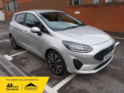 Używany Ford Fiesta Titanium X 100 KM (73 kW) 2023 Srebrny Hatchback