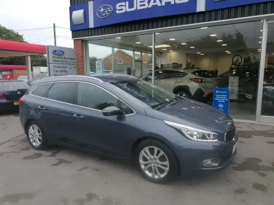 Used Kia Ceed 128 HP (94 kW) 2013 Blue Hatchback