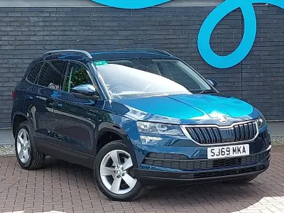 Used Skoda Karoq SE 116 HP (85 kW) 2019 Blue SUV
