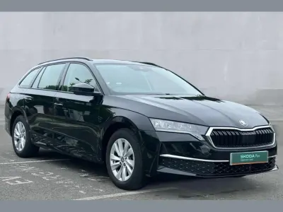 Used Skoda Octavia SE Technology 150 HP (110 kW) 2025 Black Estate