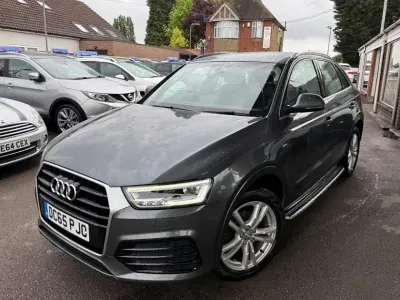 Begagnad Audi Q3 S-Line 150 HK (110 kW) 2015 Grå SUV