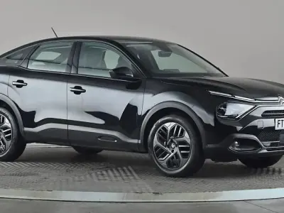 Używany Citroën C4 PureTech 101 KM (74 kW) 2023 Czarny SUV