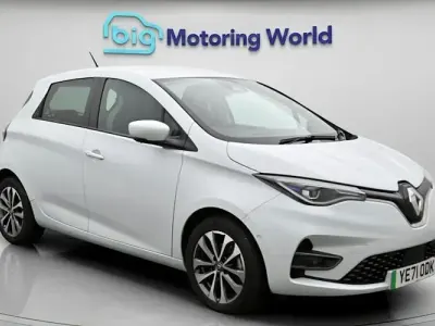 Used Renault Zoe GT-Line 100 kW (136 HP) 2021 White Hatchback