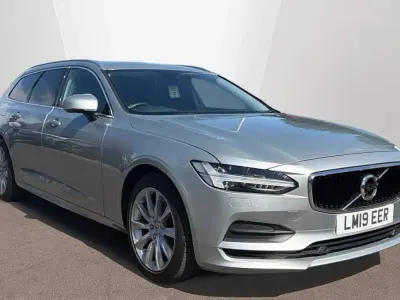 Used Volvo V90 Momentum 188 HP (138 kW) 2019 Silver Estate