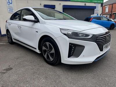 Used Hyundai Ioniq Premium SE 141 HP (103 kW) 2017 White Hatchback