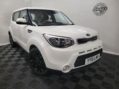 White Used 2015 Kia Soul Plus SUV | £5,999 (A bit pricey)