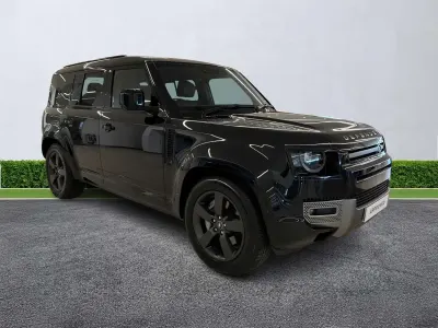 Usado Land Rover Defender HSE Dynamic 2024 Preto SUV