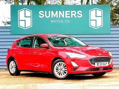 Used Ford Focus Titanium 120 HP (88 kW) 2021 Red Hatchback