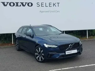 New Volvo V90 Plus 350 HP (257 kW) 2025 Grey Estate