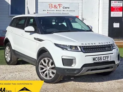 Used Land Rover Range Rover evoque SE 240 HP (176 kW) 2017 Hatchback
