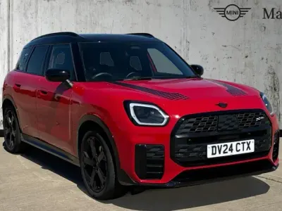 Used Mini Countryman Sport 218 HP (160 kW) 2024 Chili red ii SUV