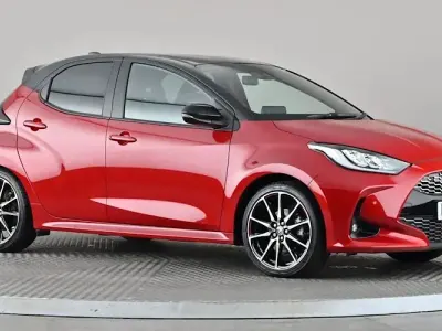 Used Toyota Yaris Sport 116 HP (85 kW) 2023 Red/black Hatchback