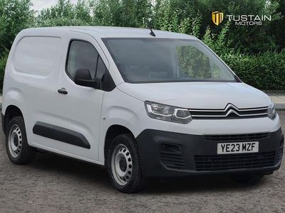 Used Citroën Berlingo 100 HP (73 kW) 2023 White MPV